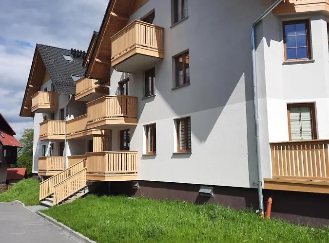 公寓 Krysztal A10, Garaz