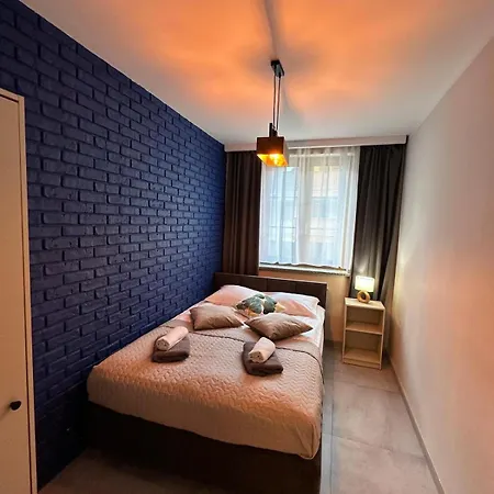 Apartman Kryształ A10, Garaż Karpacz